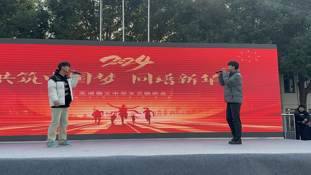 ���ջ���