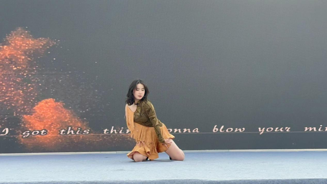 ���ջ���